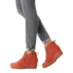 Sorel Evie Pull-On Suede Boot - Women's -Sorel Fashion Shoe Store 1316472 800 auto