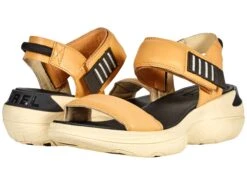 SOREL Explorer Blitz™ Stride Sandal